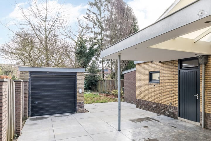 Foto 44 van Rijksweg Zuid 107