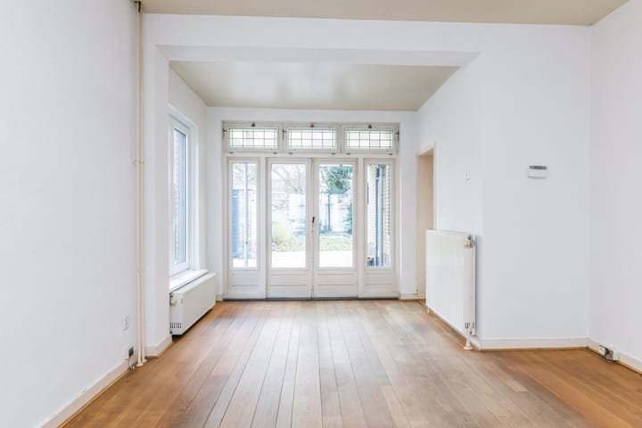 Foto 12 van Rijksweg Zuid 107