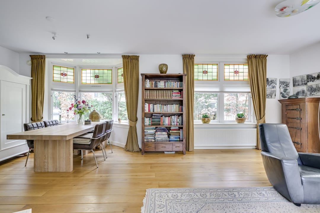 Photo 7 of van Oosthuyselaan 53