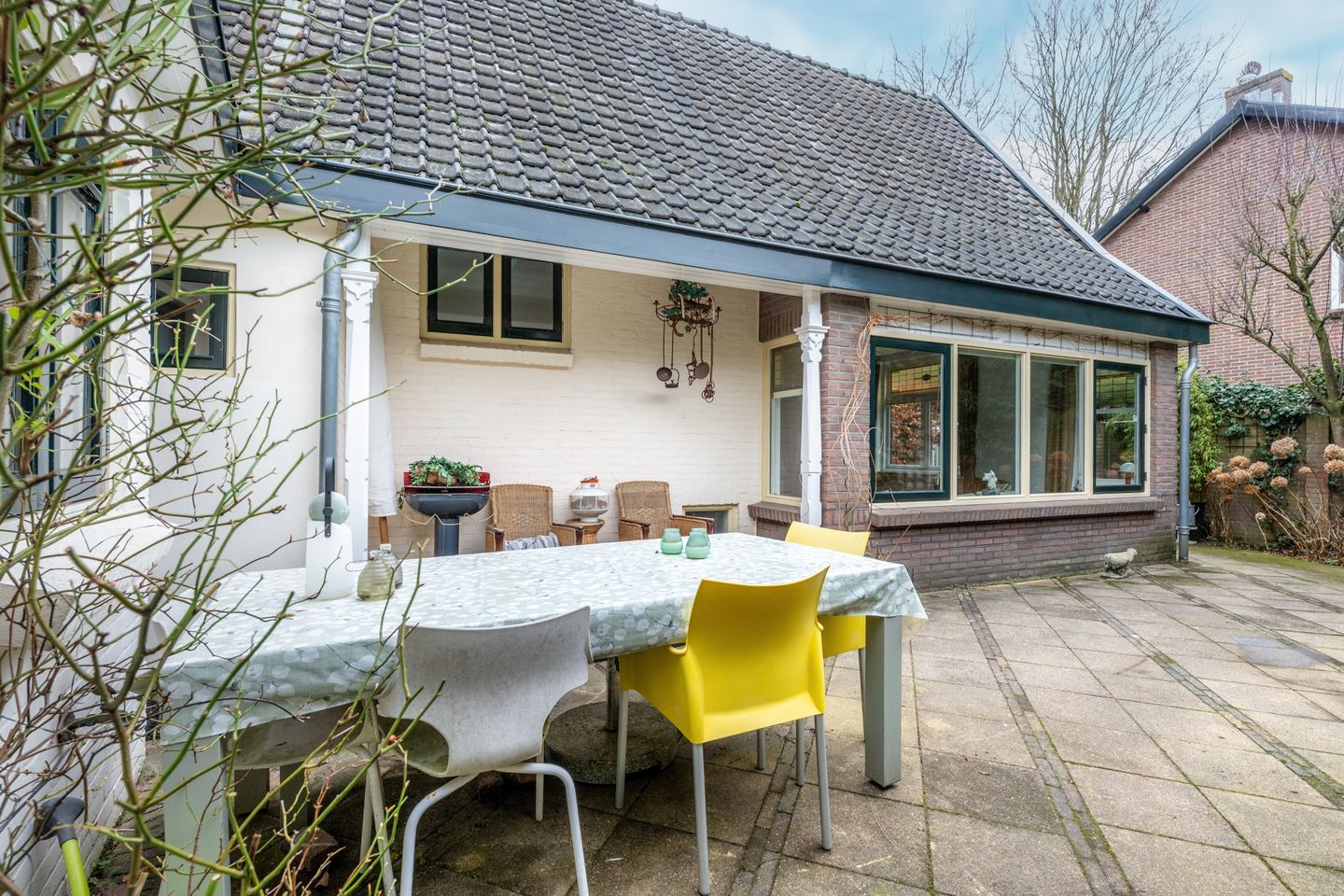 Photo 34 of van Oosthuyselaan 53