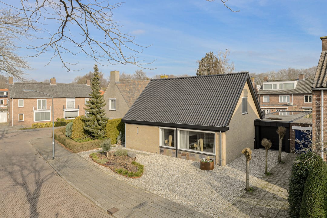 Foto 41 van Heer Arnoudstraat 1