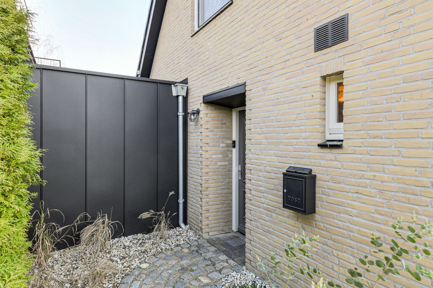 Foto 44 van Heer Arnoudstraat 1