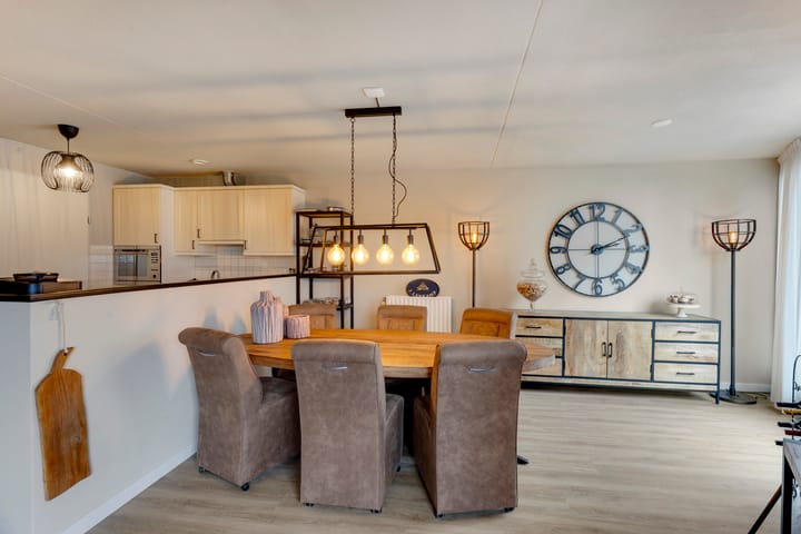 Foto 15 van Spoorstraat 51