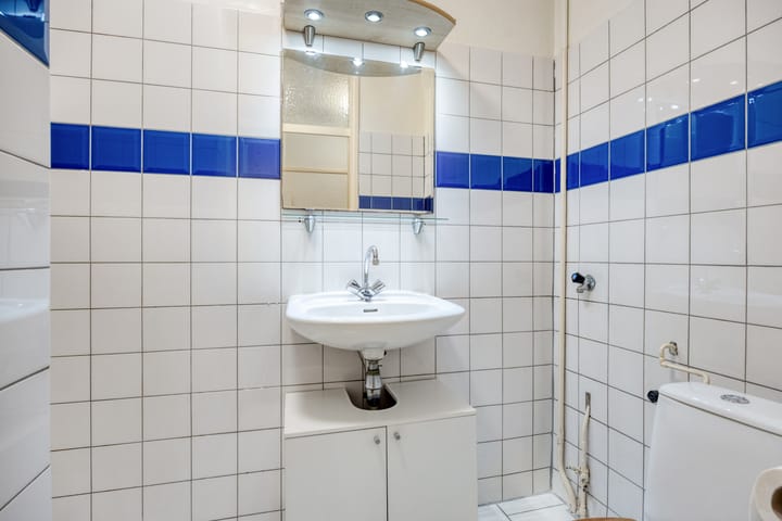 Photo 18 of Van Uvenweg 7-II