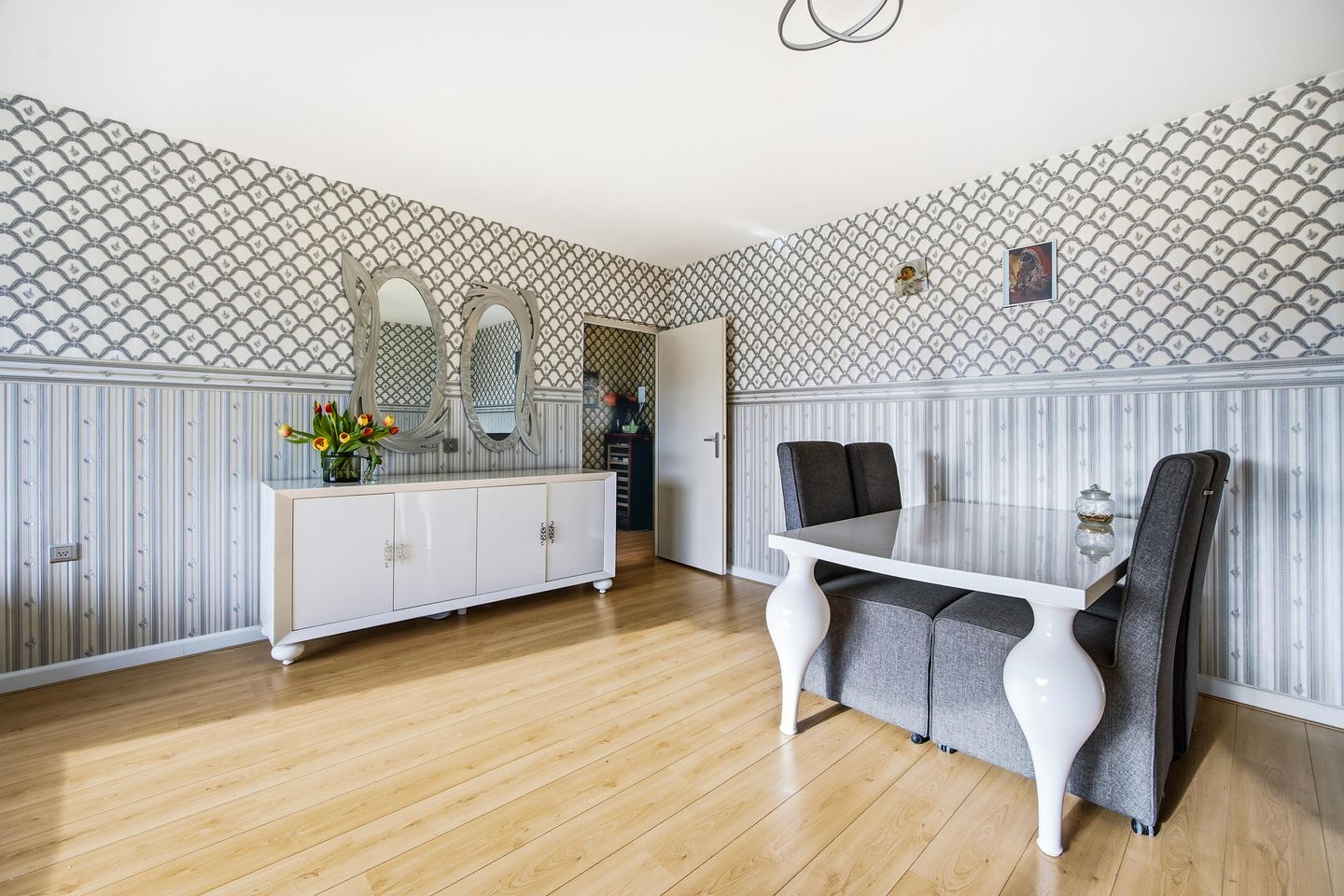 Foto 10 van Sirtemastraat 290