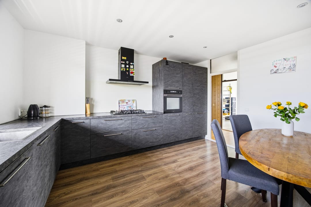 Foto 2 van Sirtemastraat 290