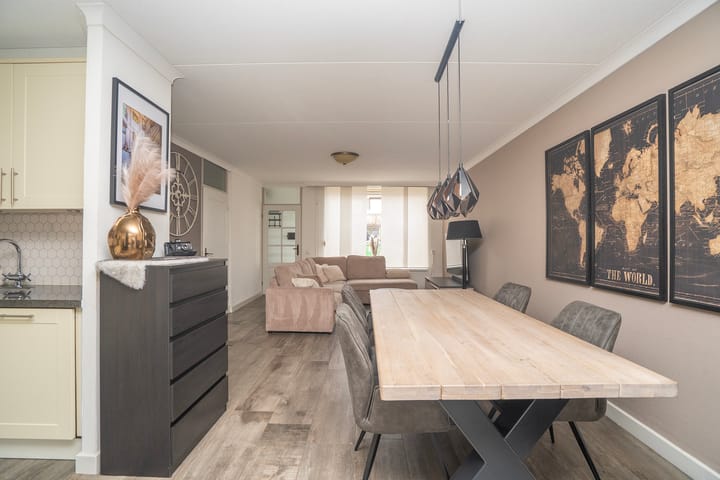 Foto 15 van Grevenbichtstraat 52