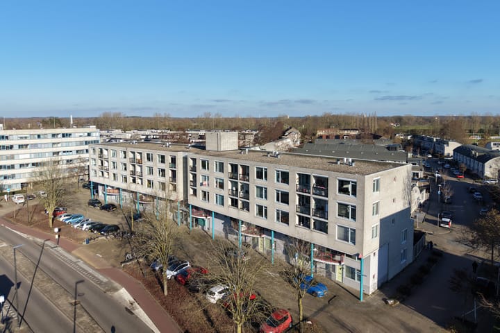 Foto 26 van Aartsbisschop Romerostraat 371