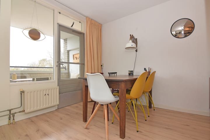 Foto 7 van Aartsbisschop Romerostraat 371