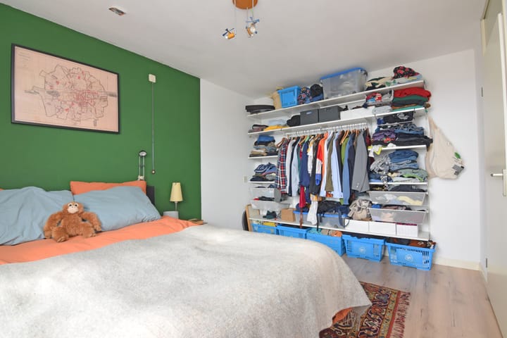 Foto 13 van Aartsbisschop Romerostraat 371