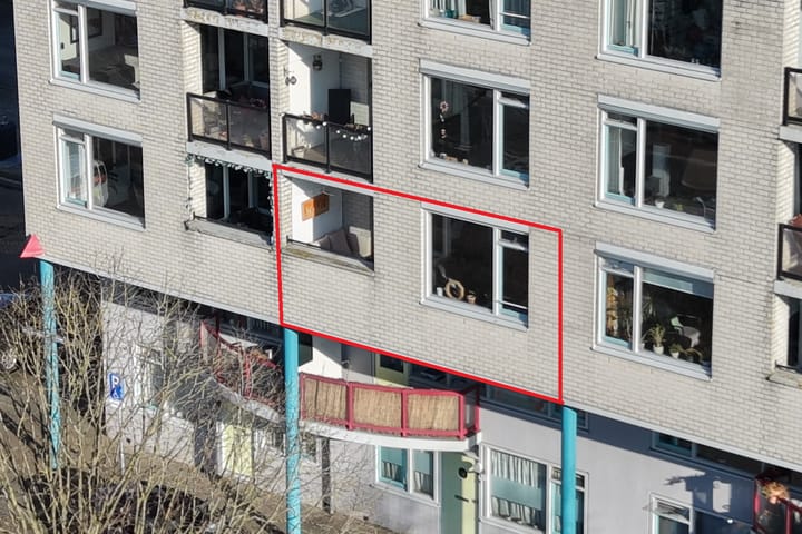 Foto 28 van Aartsbisschop Romerostraat 371