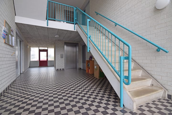 Foto 24 van Aartsbisschop Romerostraat 371