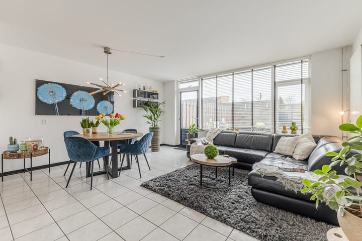 Foto 2 van Claude Debussystraat 140