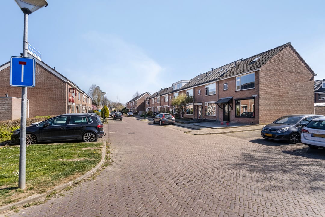 Foto 28 van Korhoenlaan 61