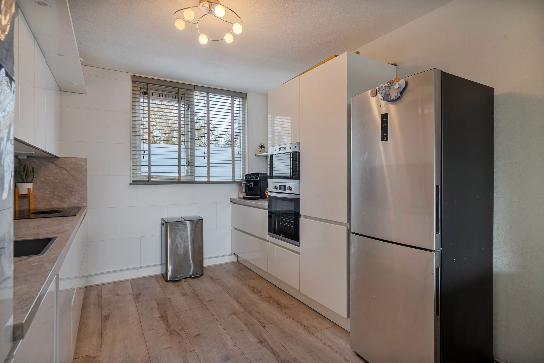 Foto 12 van Count Basiestraat 40