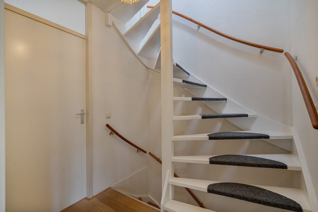 Foto 28 van Count Basiestraat 40