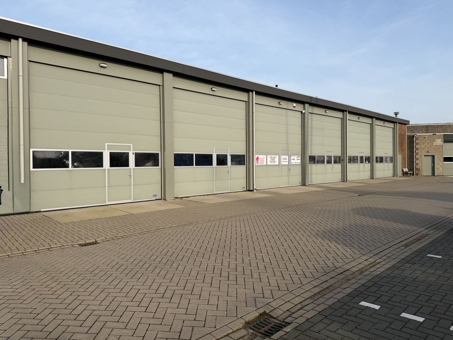 View photo 1 of Nijverheidslaan 28-n