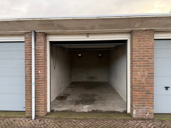 Foto 2 van Tweede Wijttenbachhof 36