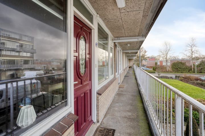 Photo 10 of Sperwerlaan 75