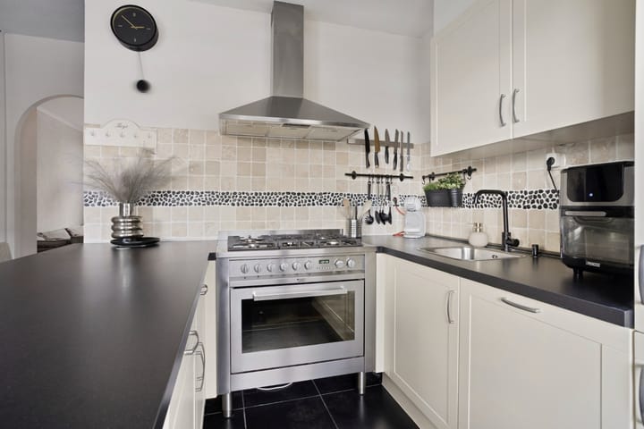 Photo 16 of Sperwerlaan 75