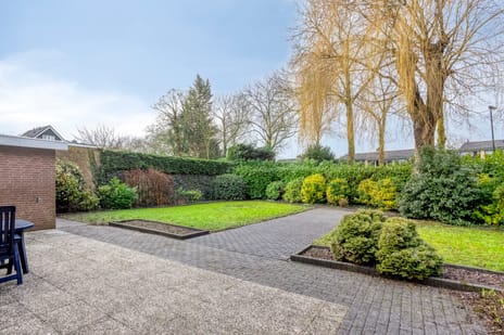 Parelhoenhof 3 secondary image