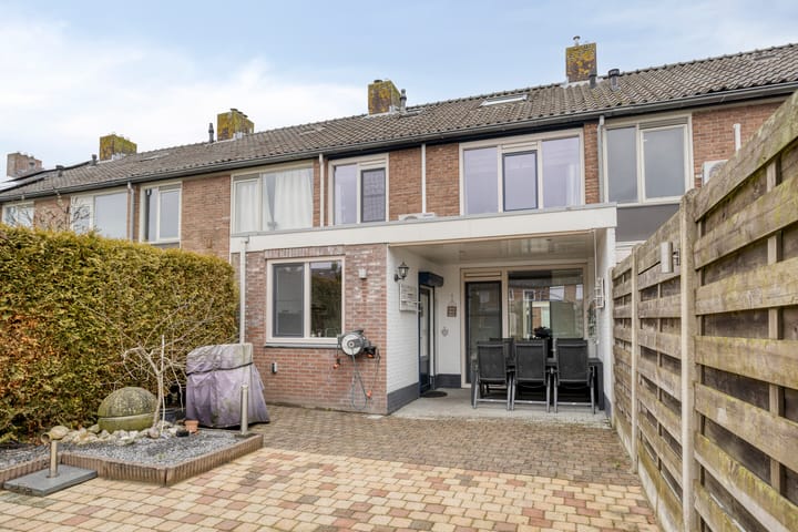 Foto 4 van De Genestetstraat 18