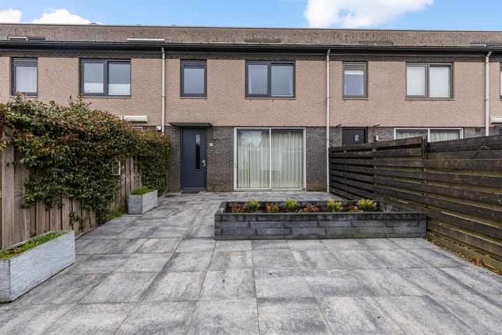 Spitsbergen 75 main image