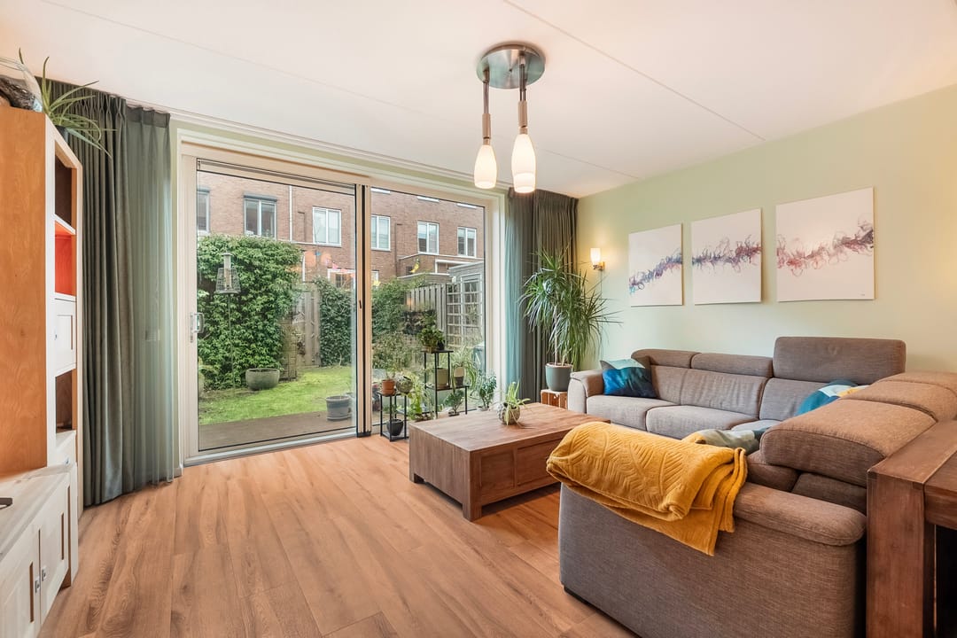 Foto 2 van Roentgenstraat 73