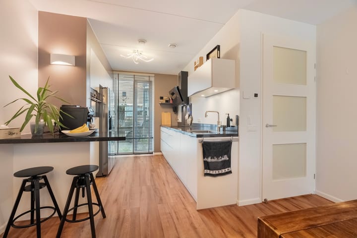 Foto 3 van Roentgenstraat 73