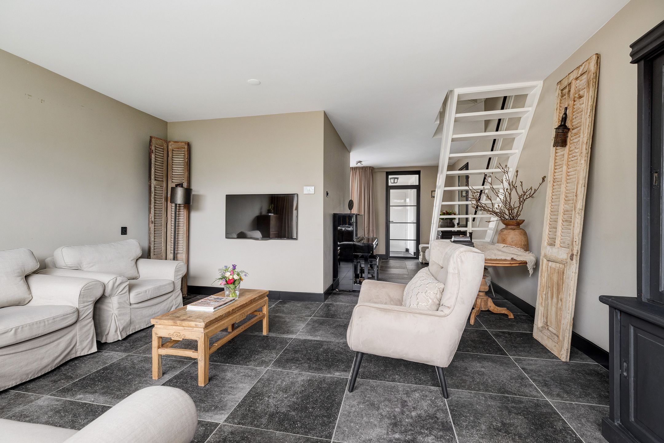 Foto 12 van Botter 16