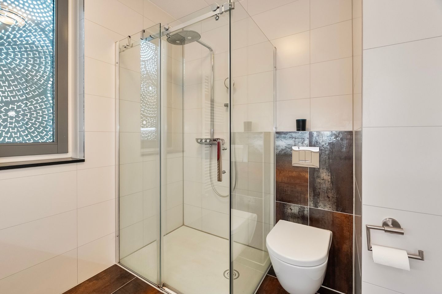 Foto 20 van Roentgenstraat 73