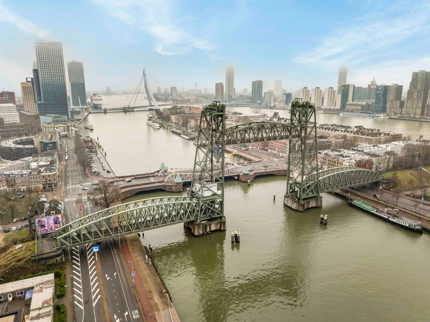 Foto 40 van Roentgenstraat 73