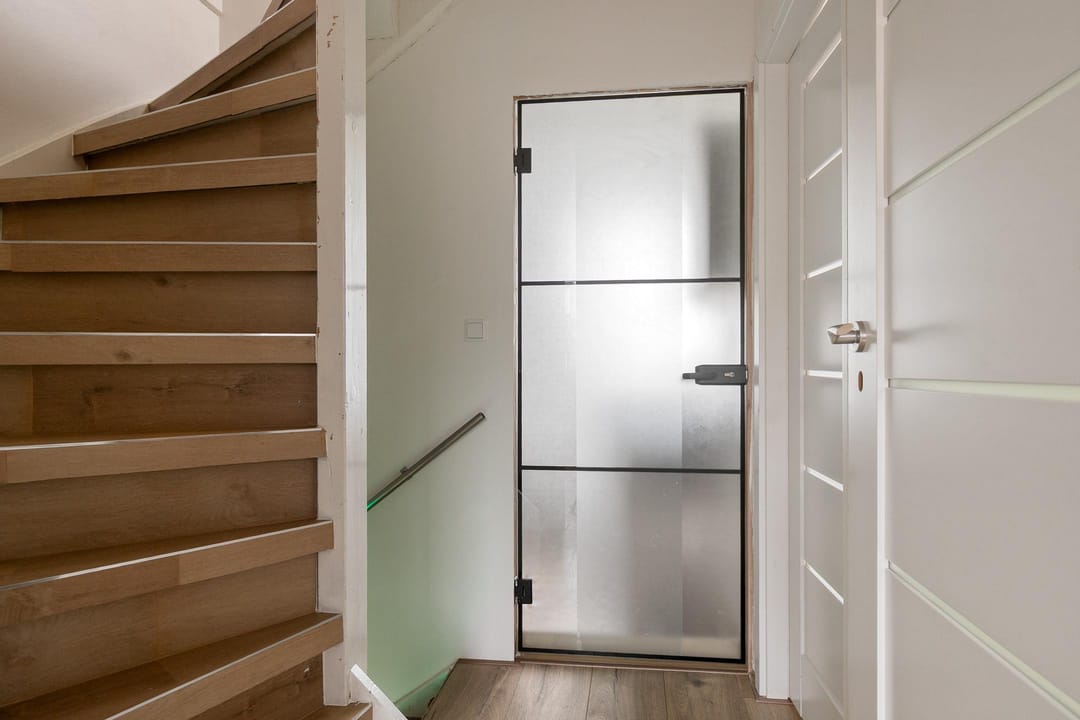 Photo 28 of Oostzeestraat 133