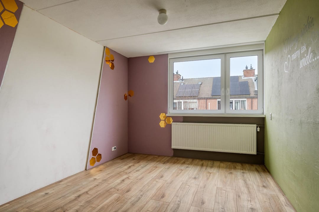 Photo 23 of Oostzeestraat 133