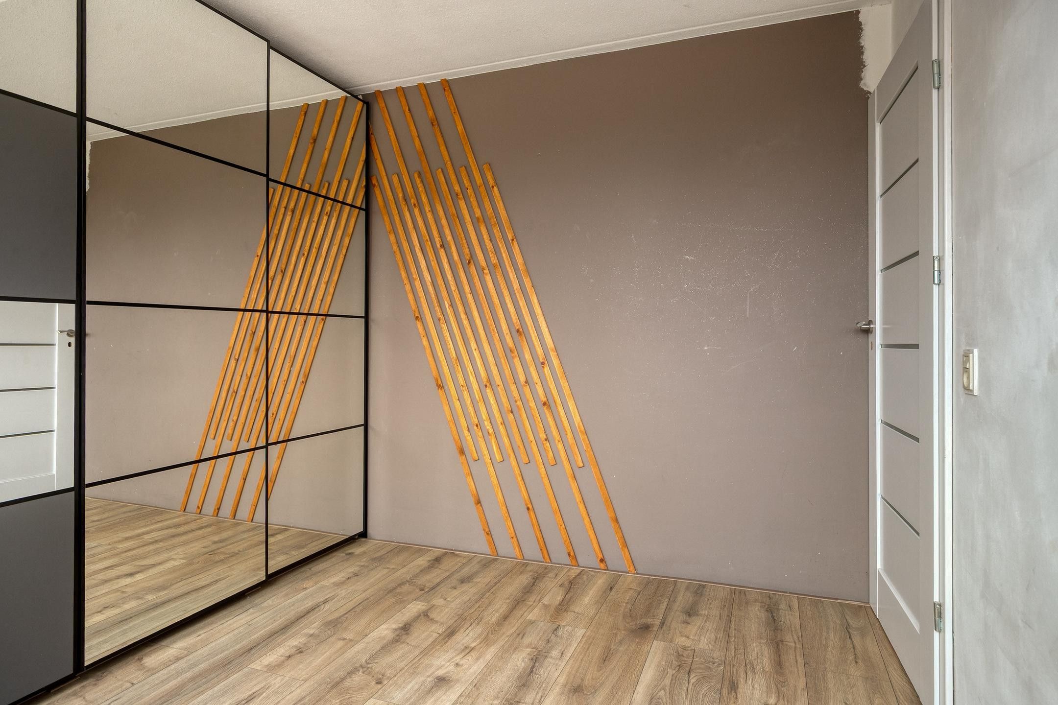 Photo 30 of Oostzeestraat 133