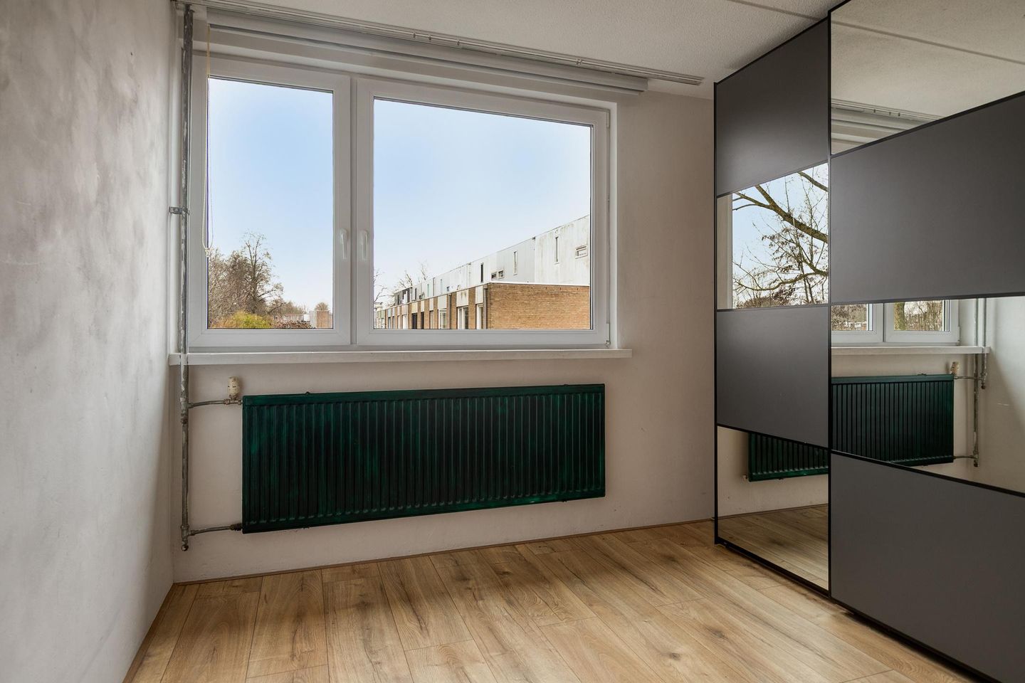 Photo 29 of Oostzeestraat 133