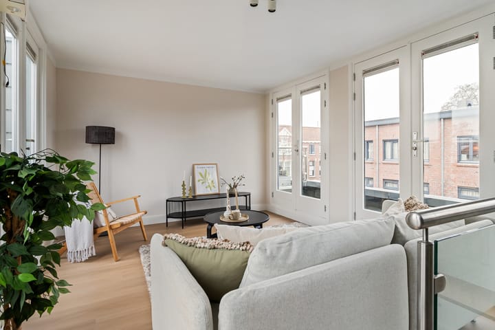 Foto 23 van Jacob van Ruisdaelstraat 116