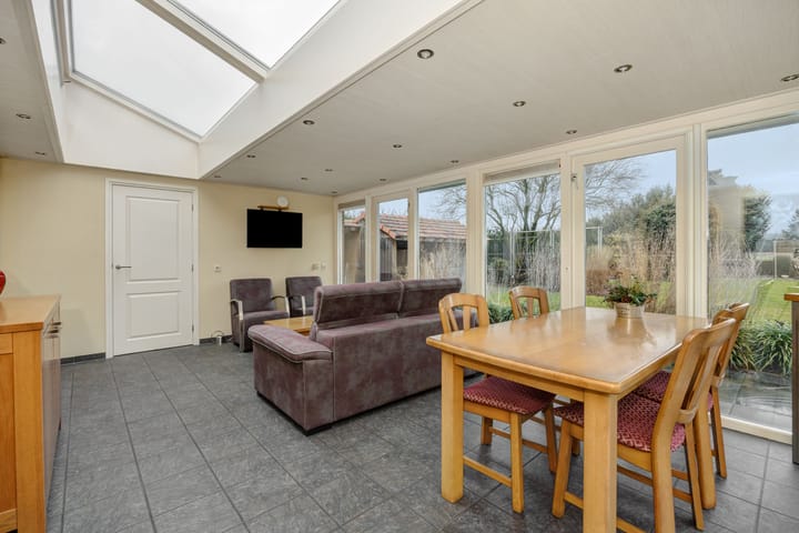 Foto 28 van Legerweg 11