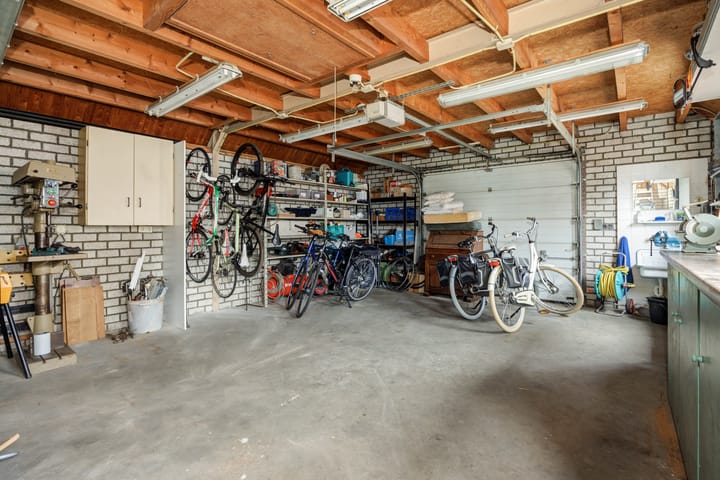 Foto 40 van Legerweg 11