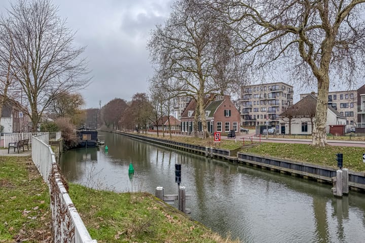 Foto 32 van Elsstraat 47