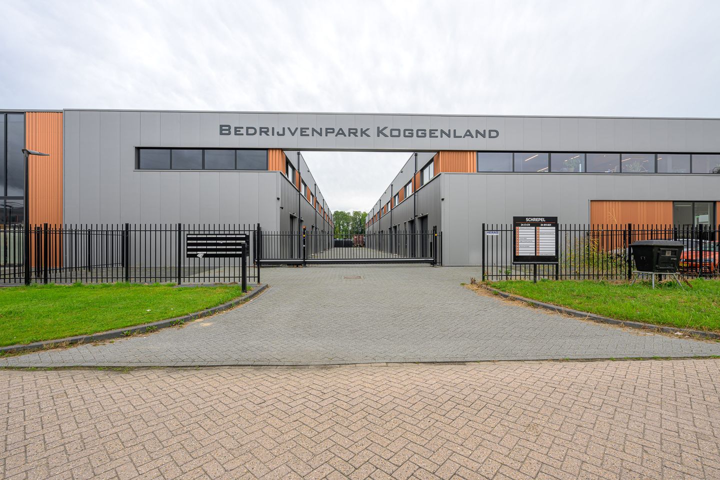 Bekijk foto 1 van Schrepel 24-C8