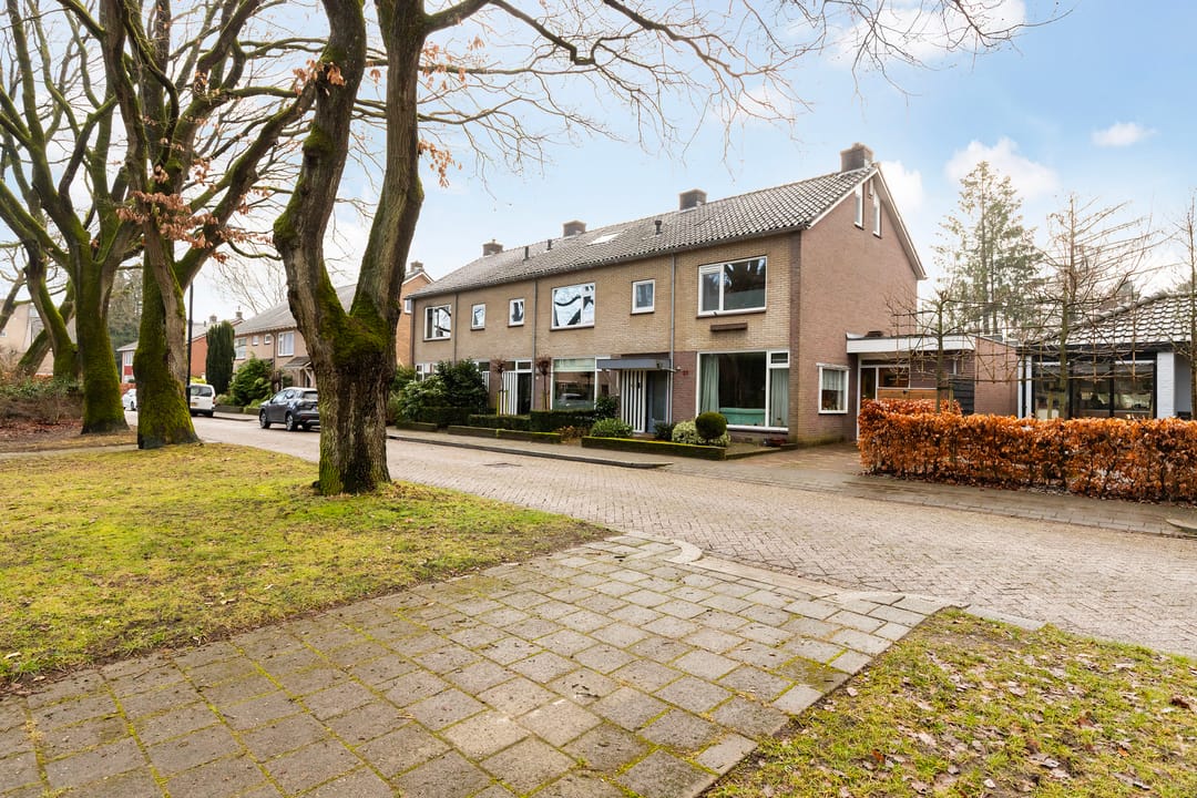 Photo 22 of Topaasstraat 23