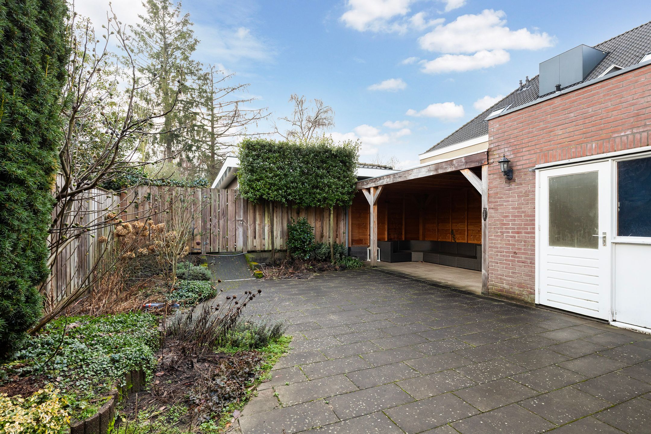 Photo 24 of Topaasstraat 23