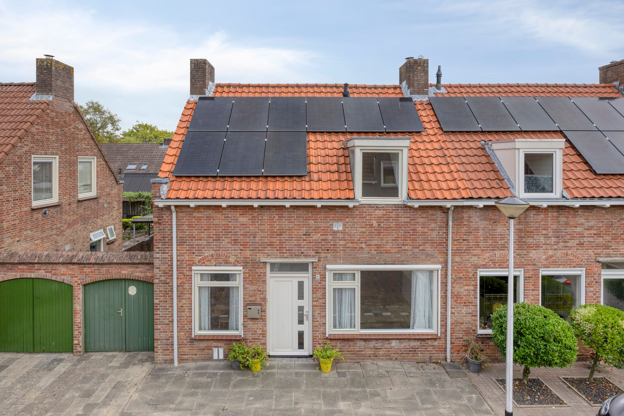 Buying a house in The Netherlands., Van den Elsenstraat 8