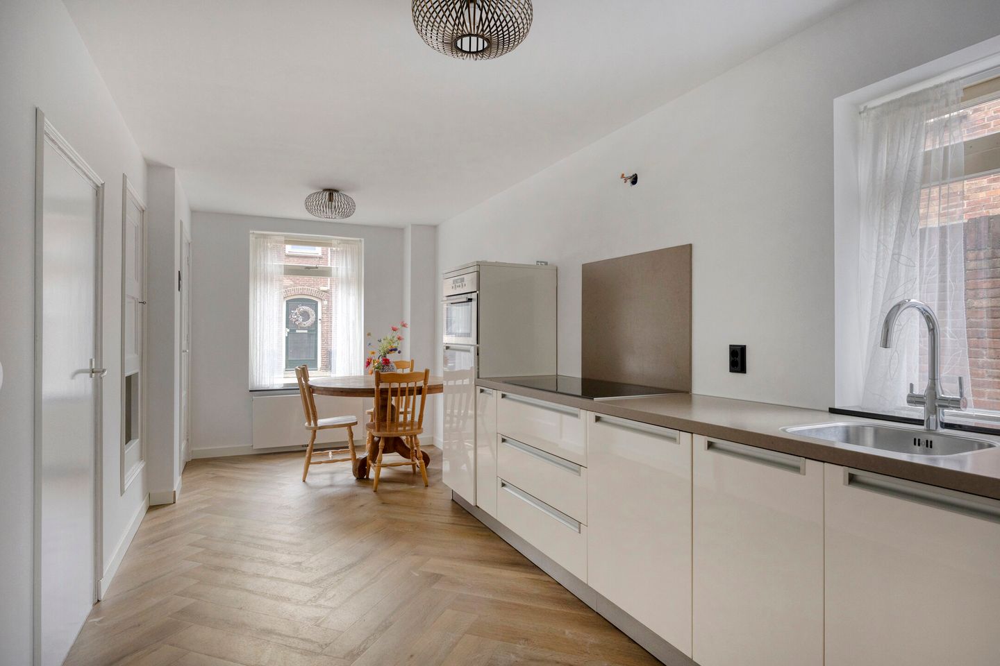 Foto 14 van Van den Elsenstraat 8