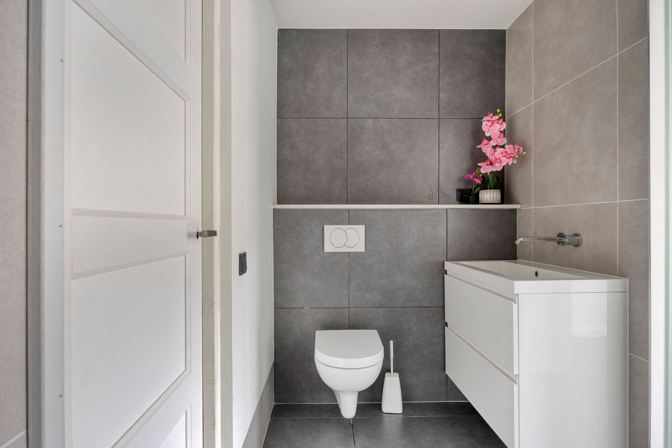 Foto 15 van Van den Elsenstraat 8