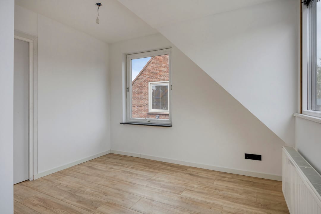 Foto 22 van Van den Elsenstraat 8