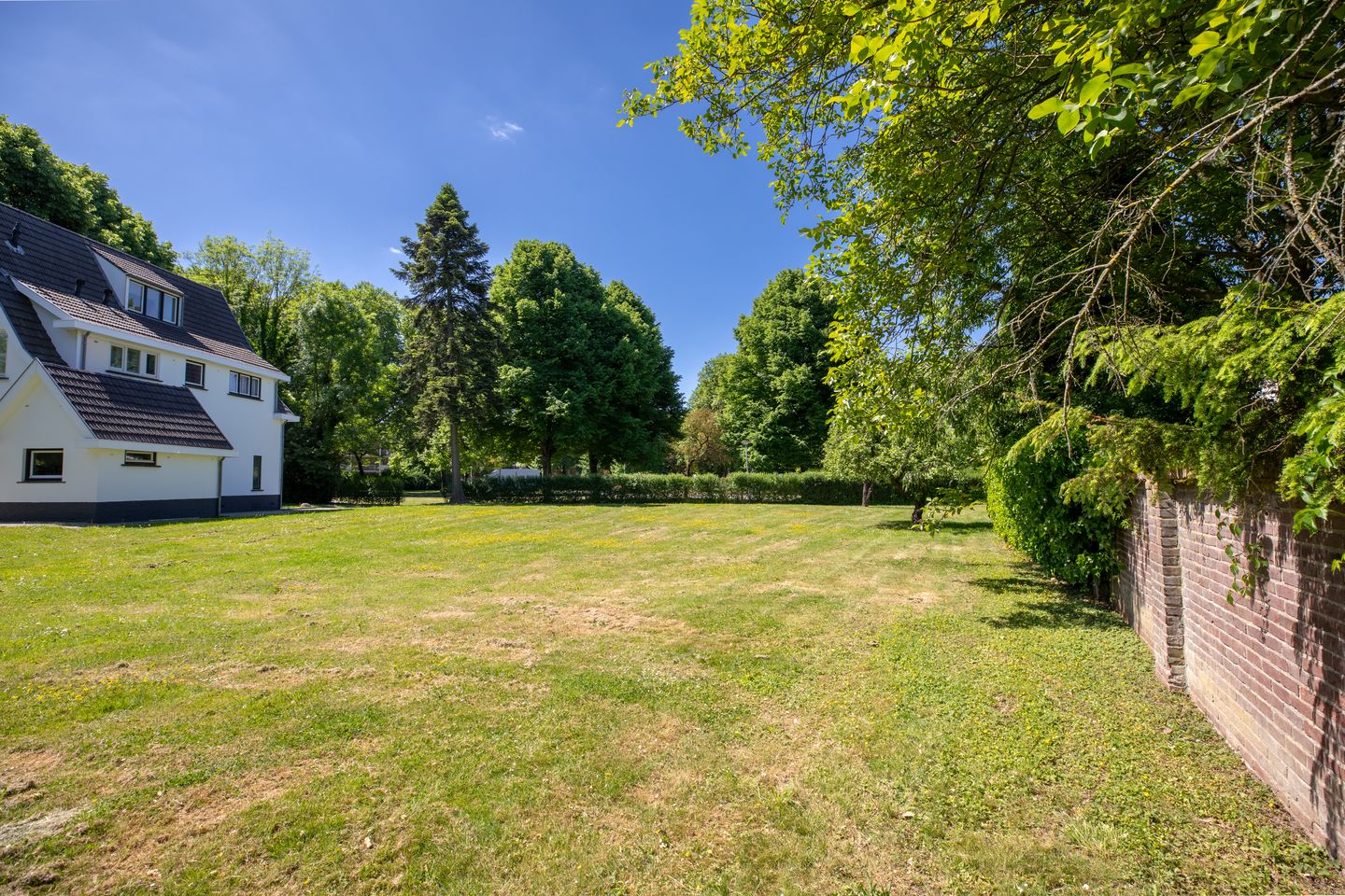 Photo 5 of Van Akenweg