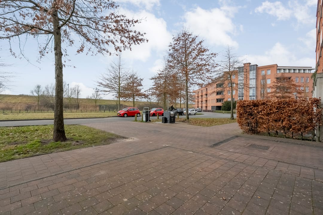 Photo 7 of Erfwal 6-C