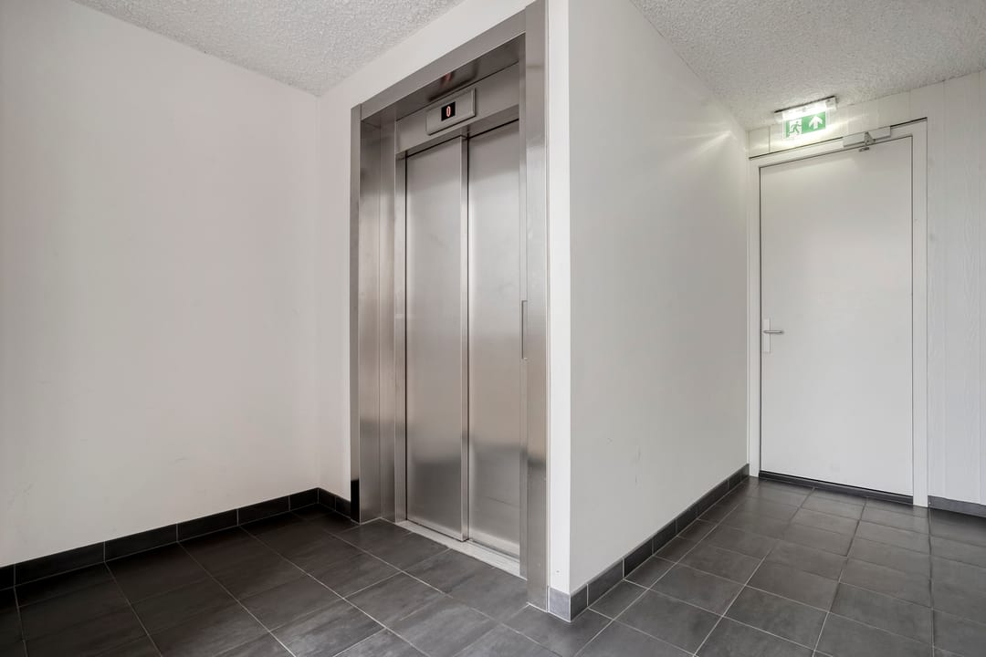 Photo 13 of Erfwal 6-C